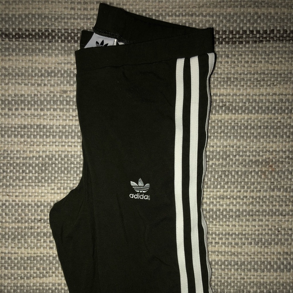 Army green Adidas leggings